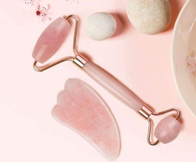 Soin du visage relaxant au quartz rose